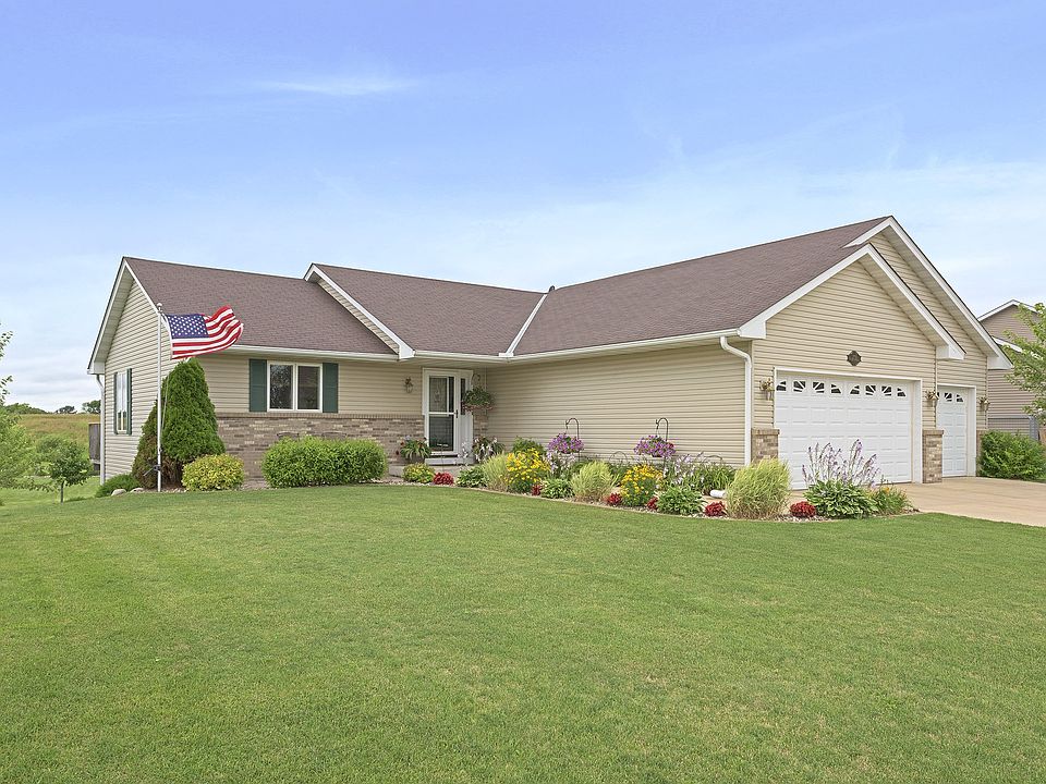 1st image of 775 Barnes Lake Dr