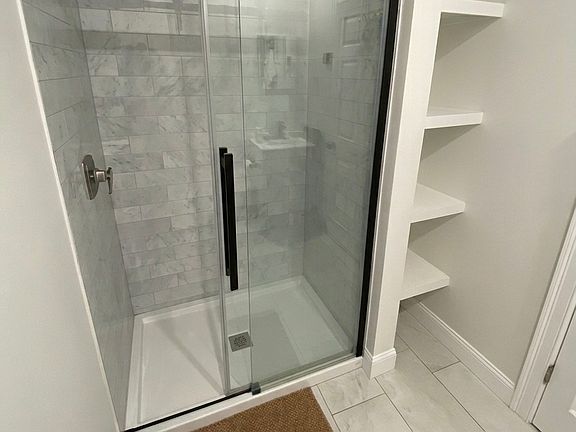 4th image of 5 Hurley Ave #3F