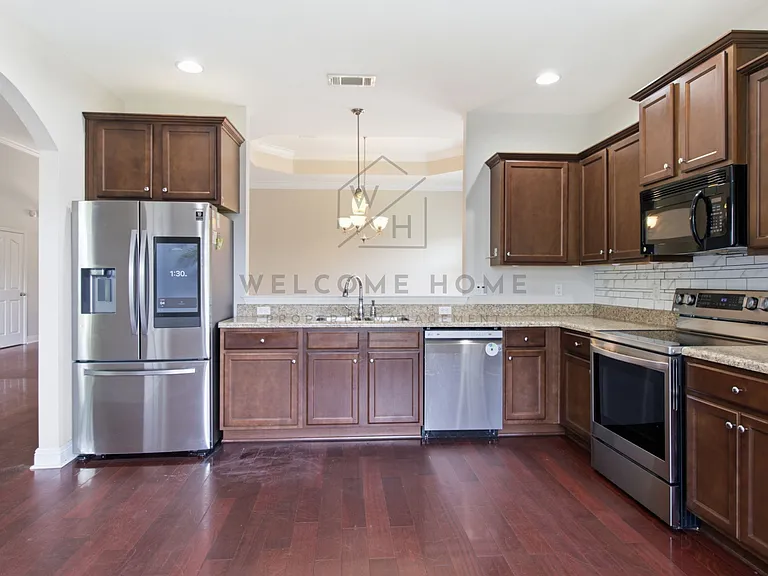 734 Lime Ln — Photo 18