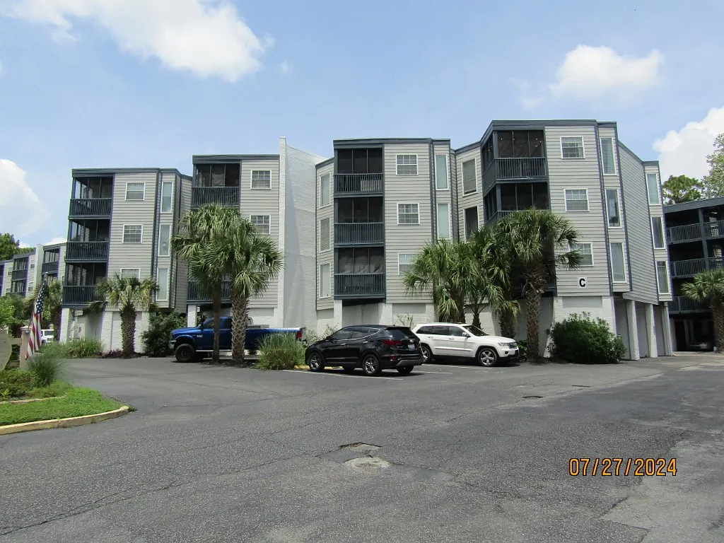 Building Photo - 1500 Cenith Dr #C201
