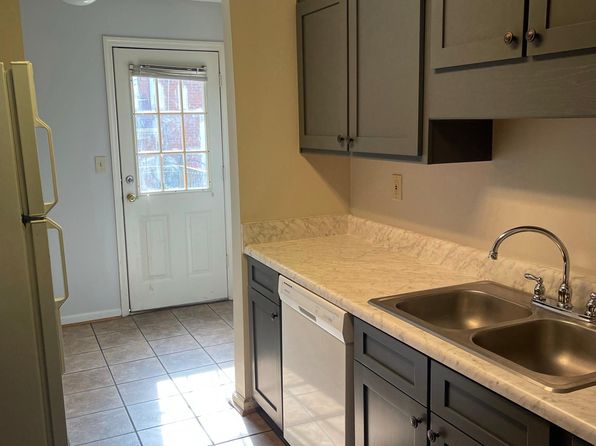 101 College Heights Blvd APT 2, Clemson, SC 29631