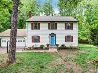 11031 Pennway Dr, North Chesterfield, VA 23236