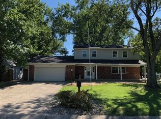 1001 Windsor Rd, Terre Haute, IN 47802