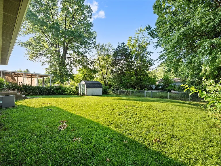 5110 Red Fern Rd — Photo 9