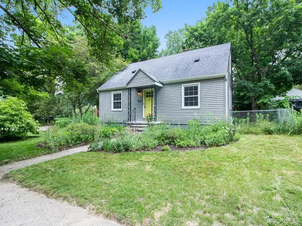 822 Dwight St, Ypsilanti, MI 48198