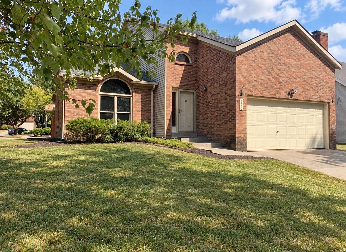 3 bed, 2.5 bath, 1060 sqft, $1,995 — Photo 1