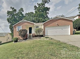 103 Ridge Dr, Hendersonville, TN 37075