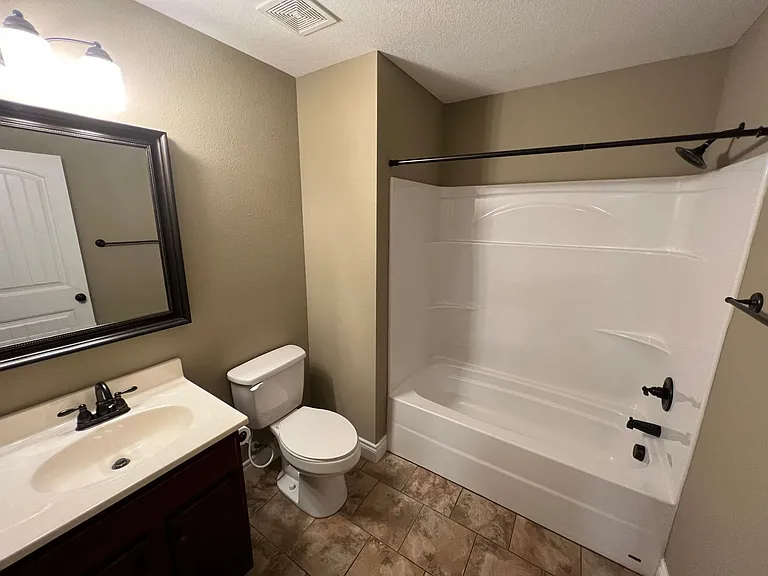 103 Copper Ct — Photo 16