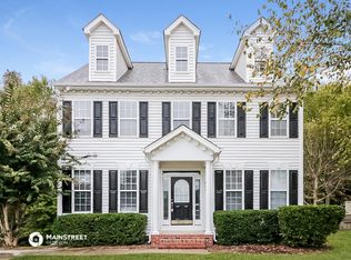217 Chamberlain Dr, Clayton, NC 27527