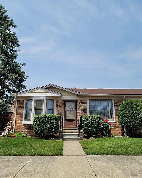 2nd image of 11535 Lynhurst Dr
