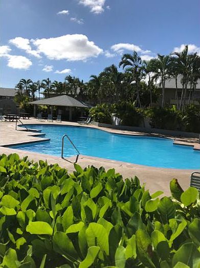 Pool and Party Lanai