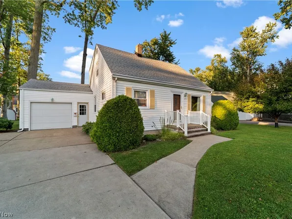 293 Bellaire Rd, Avon Lake, OH 44012
