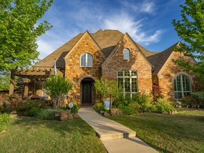 704 Kimbro Ave, Argyle, TX, 76226