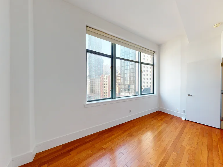 120 Greenwich St #11A — Photo 4