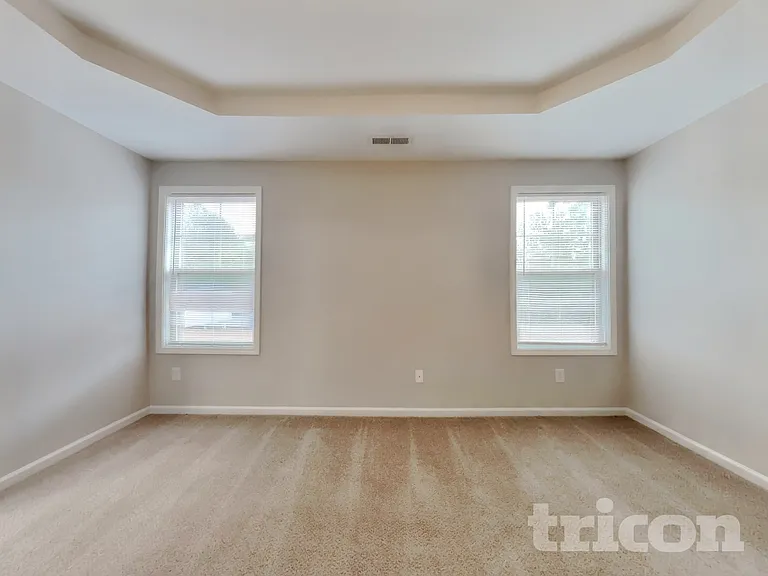 295 New Castle Ln — Photo 7