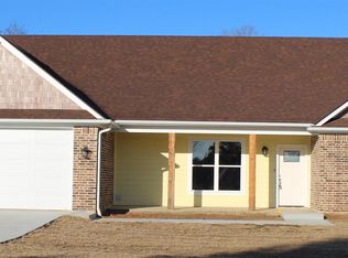 303 Bunker Hill Rd, Hooks, TX 75561