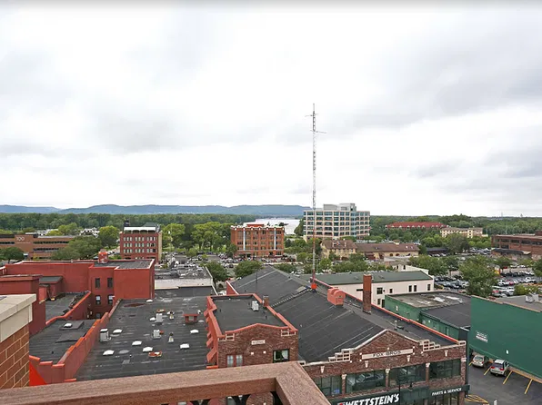 The Residence at Belle Square, 323 State St APT 604, La Crosse, WI 54601