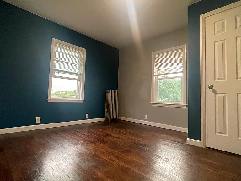 588 W Hartford Ave #2 — Photo 7