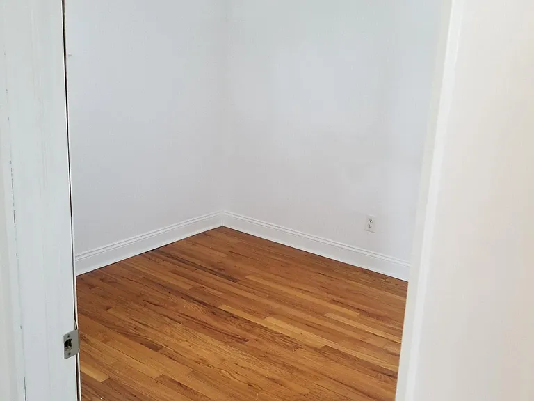 6822 Brownfield Dr — Photo 8