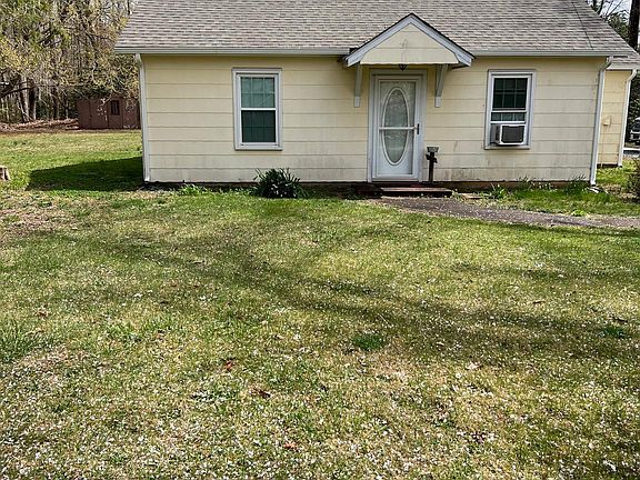 5th image of 8031 Robert E Lee Dr