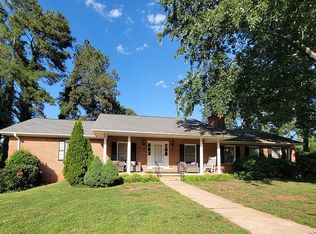 1115 Summers Dr, Pendleton, SC 29670