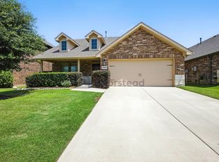 2429 Opaline Dr, Aubrey, TX 76227