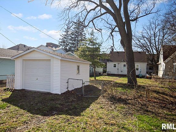 5th image of 932 N 2nd St