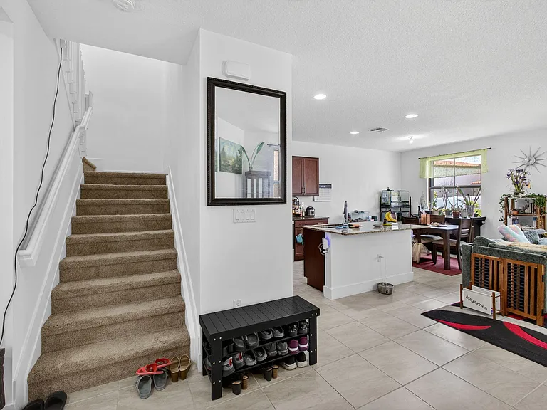 4009 Sequoia Pl — Photo 56