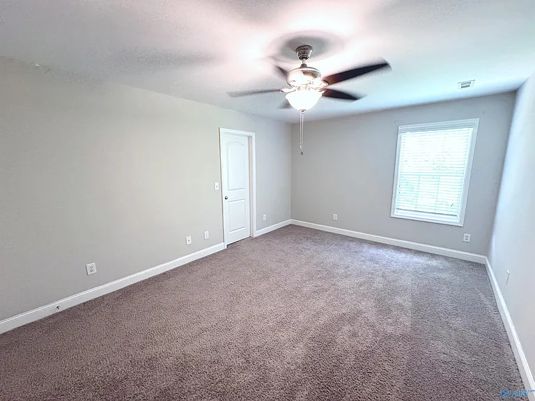 114 Summer Pointe Ln — Photo 28