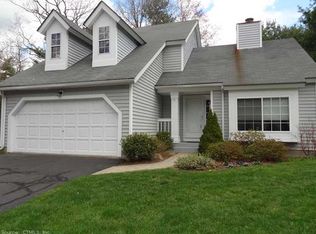 15 Winding Brook Way, Simsbury, CT 06070