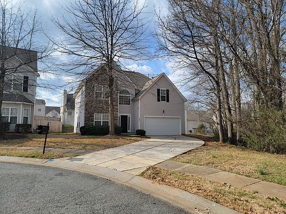 3rd image of 6627 Bittinger Ct