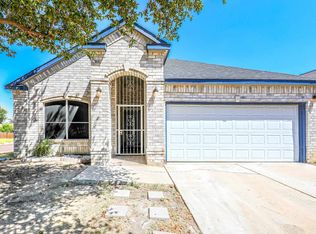 1802 Arctic Ct, Laredo, TX 78045