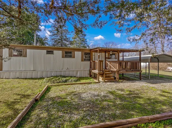 204 Hiles St, Easley, SC 29642