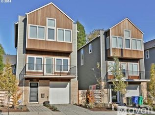 1651 SE Lambert St, Portland, OR 97202