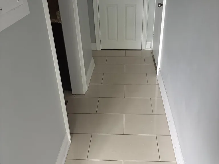 21 Scarlett Rd #1 — Photo 2