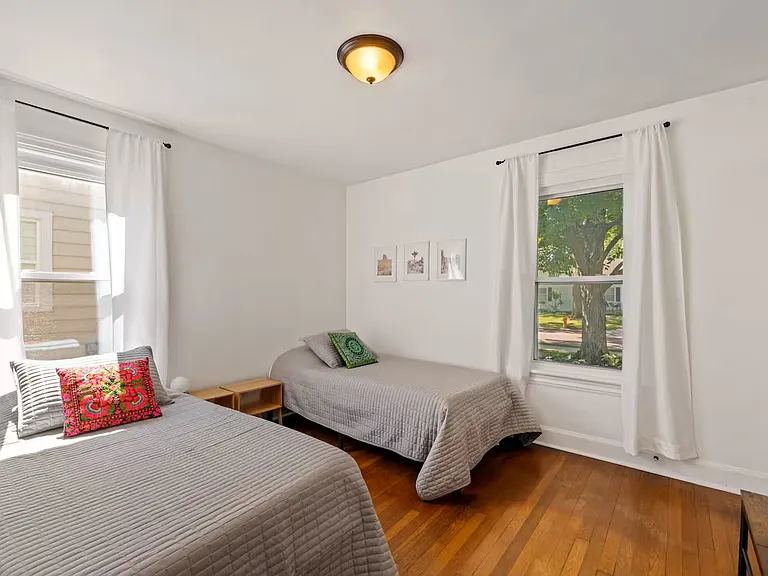 154 E Dominion Blvd — Photo 18