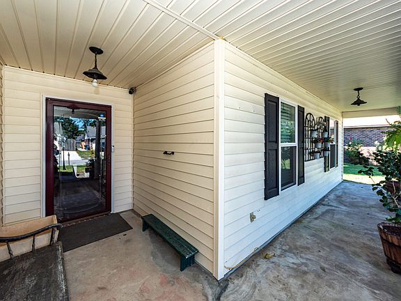 2nd image of 7955 Red Birch Cir