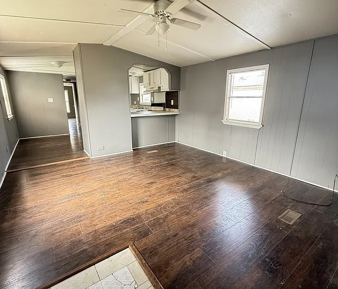 3810 S Thompson St #39 — Photo 4