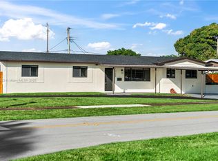 17500 NW 9th Pl, Miami Gardens, FL 33169