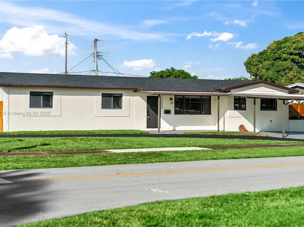 17500 NW 9th Pl, Miami Gardens, FL 33169