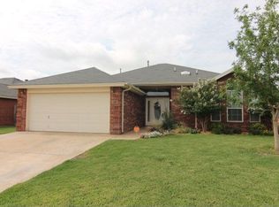 6715 7th St, Lubbock, TX 79416