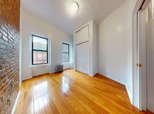 527 W 46th St #20, New York, NY 10036
