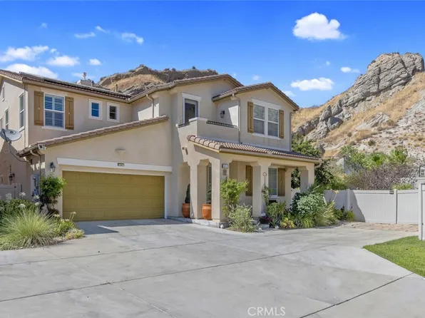 15517 Megan Dr, Santa Clarita, CA 91387