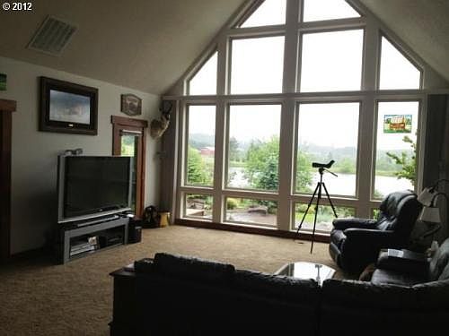 2nd image of 38310 NE 124th Ave