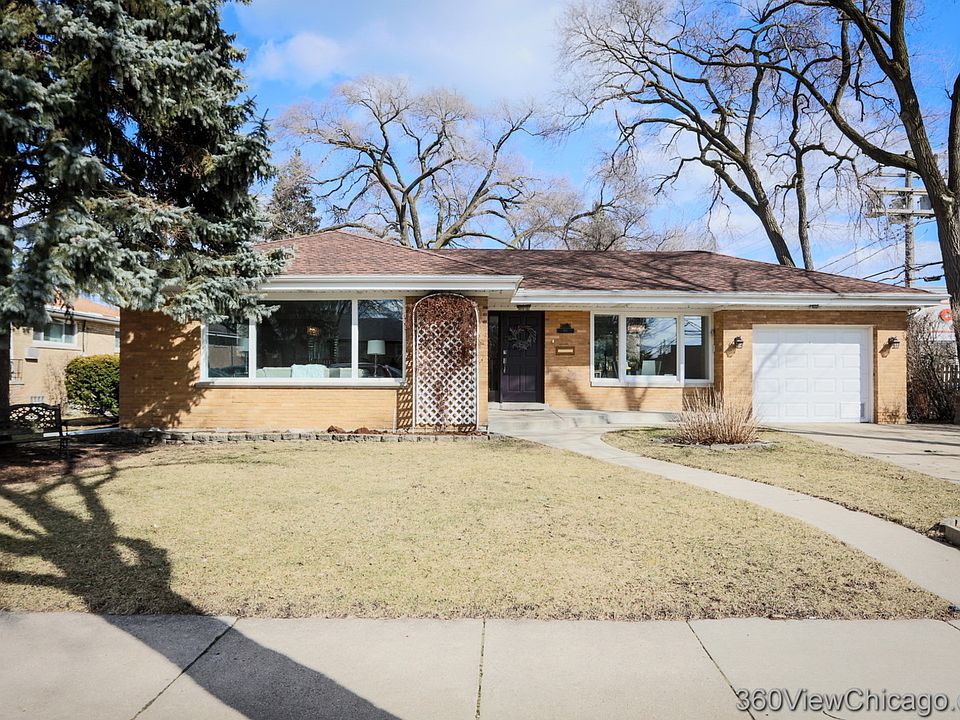 1st image of 8815 Lincolnwood Dr