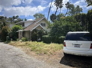 2284 Holly Dr, Los Angeles, CA 90068