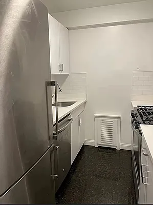 Rented by Douglas Elliman | media 5