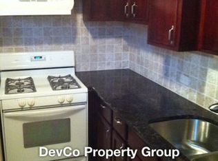 2019 E 81st St #2, Chicago, IL 60617