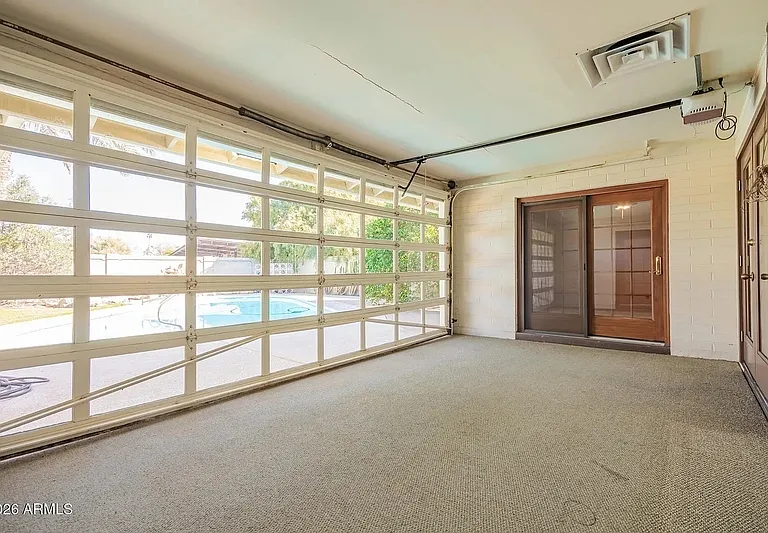 650 E Malibu Dr — Photo 8