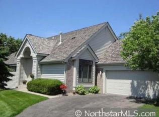 5372 Waters Edge Dr, Minnetonka, MN 55343